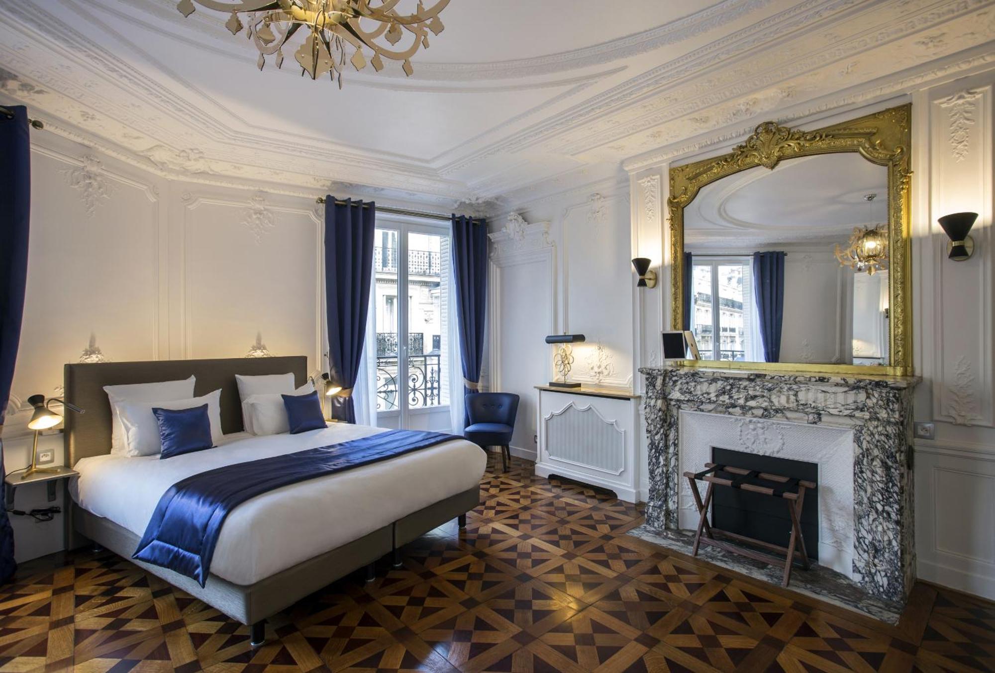 Vestay George V Hotel Parigi